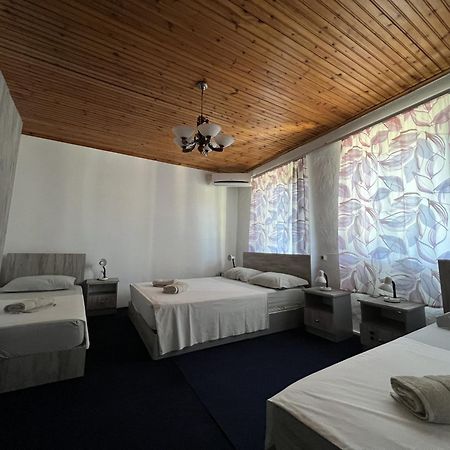 Onetwosleep Guesthouse Шкодер Экстерьер фото