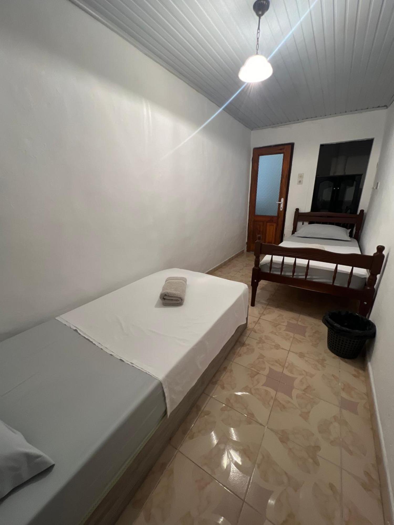 Onetwosleep Guesthouse Шкодер Экстерьер фото